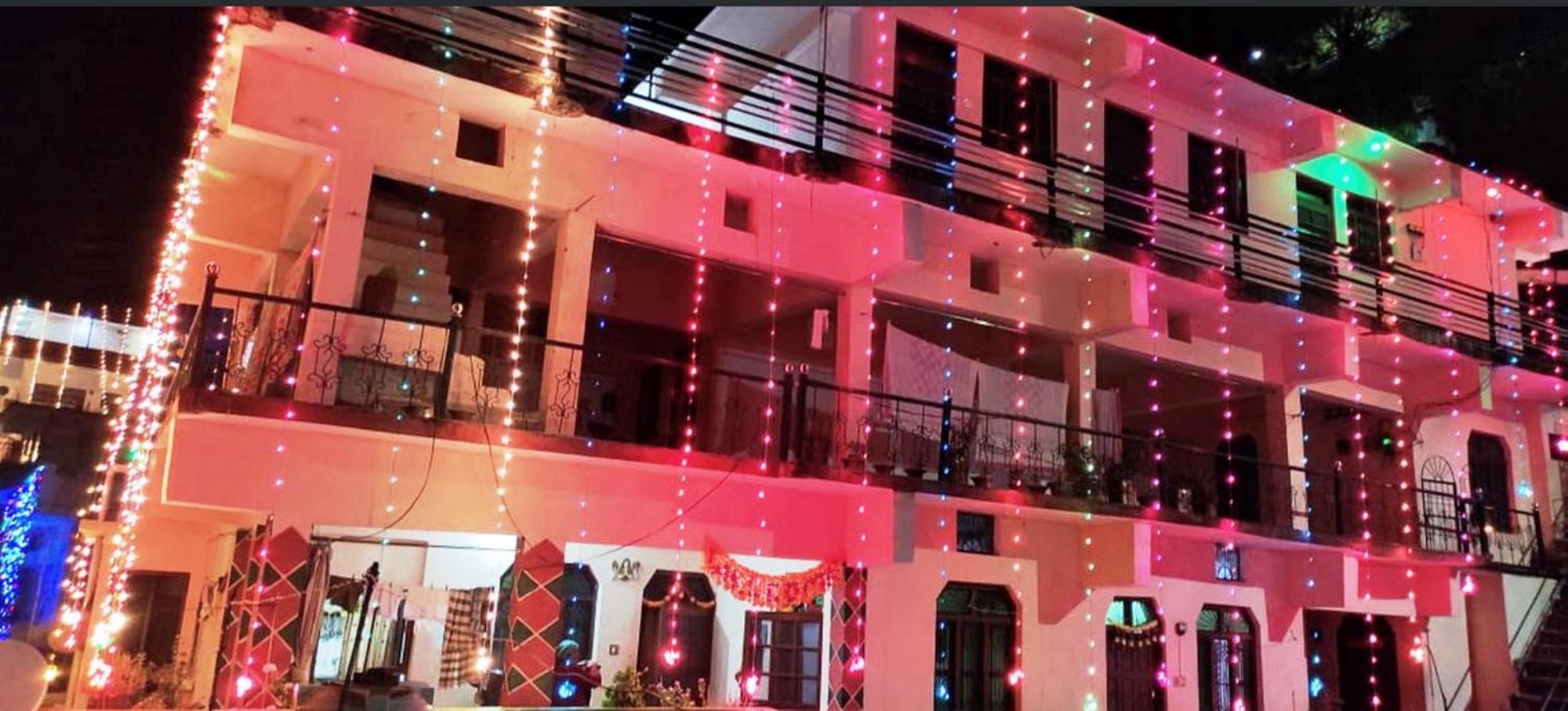 Astha Guest House Gopeshwar Εξωτερικό φωτογραφία