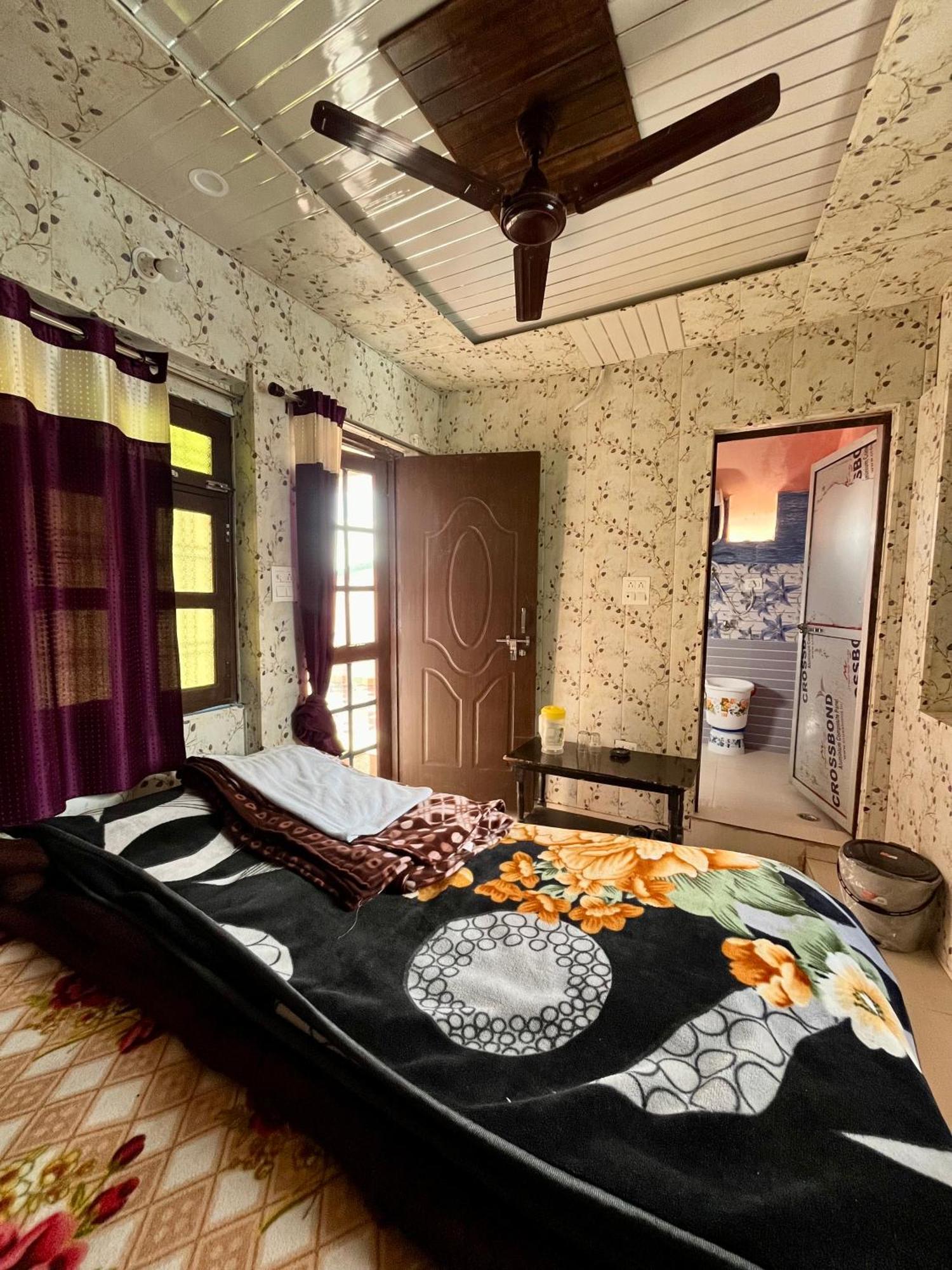 Astha Guest House Gopeshwar Εξωτερικό φωτογραφία