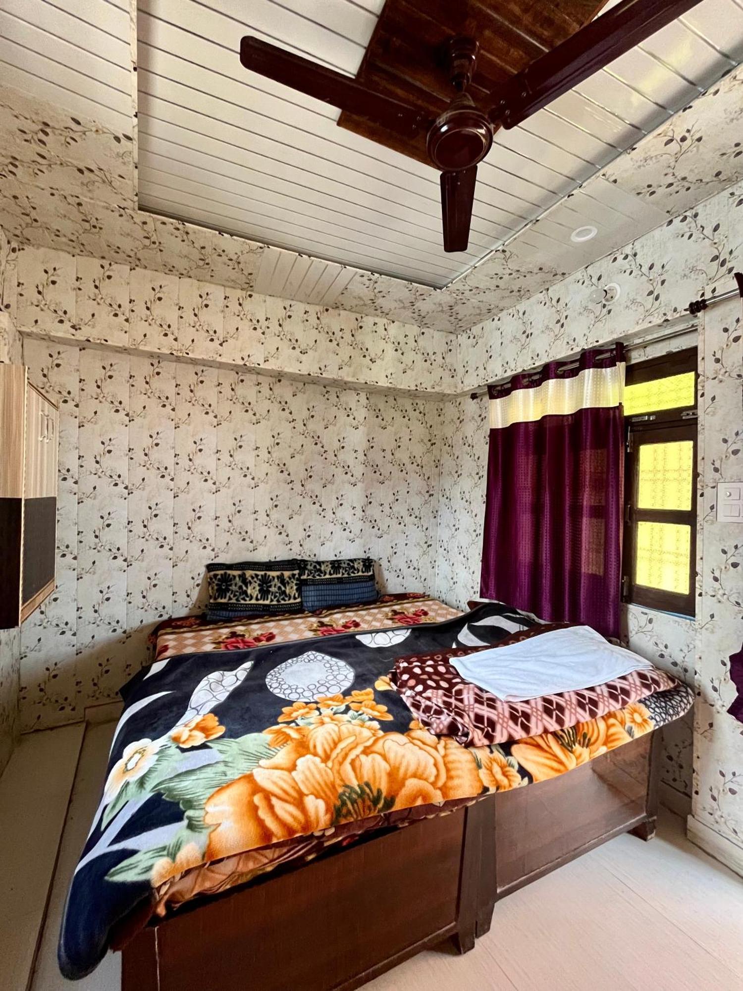 Astha Guest House Gopeshwar Εξωτερικό φωτογραφία
