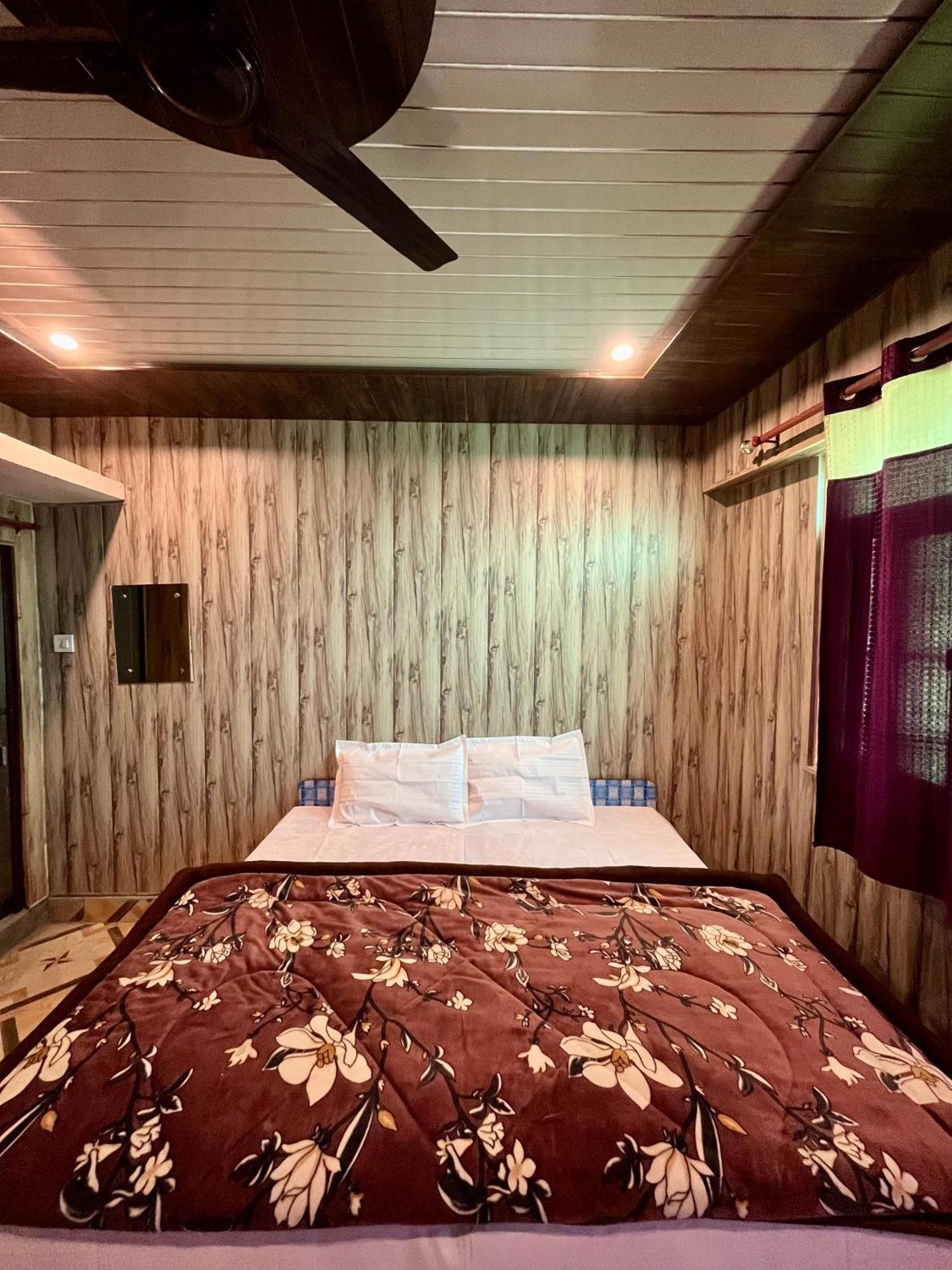 Astha Guest House Gopeshwar Εξωτερικό φωτογραφία